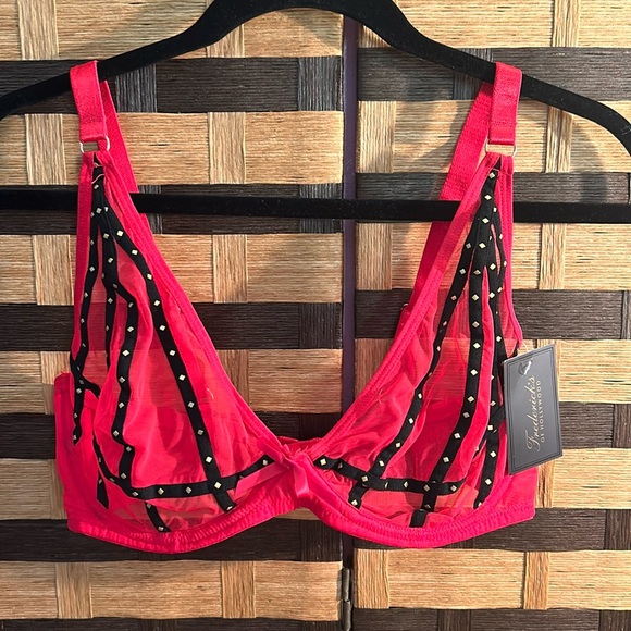 Fredericks of Hollywood bra size 34F - Picture 1 of 4